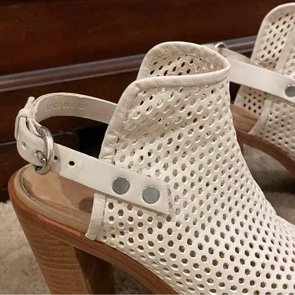 Rag & Bone Wyatt White Leather Perforated Block Heel Sandals Size: EU 38/US 8. - Picture 4 of 8